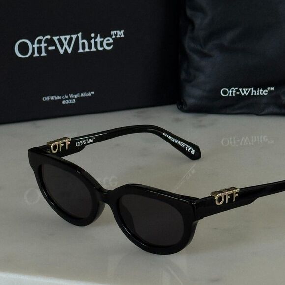 Off-White SPARKS Women Sunglasses Black Grey Cat Eye OERI13D SPARKS 1007 main image 10